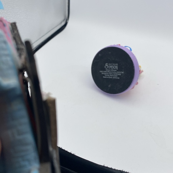 Simson gifts Disney Princess Castle 4x6” picture frame w/ matching figurine READ - Picture 16 of 16